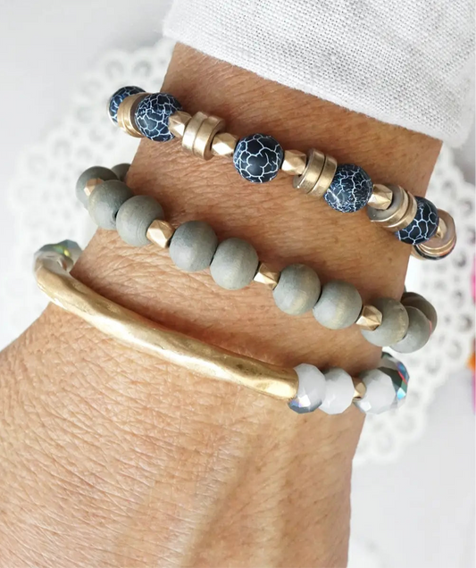 Boho Bracelets Stack of 3 Piece Beaded Bracelets Semi Precious Stones in Gray and Gold, Stacking Bracelets